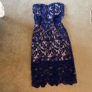 Lacey blue and tan dress